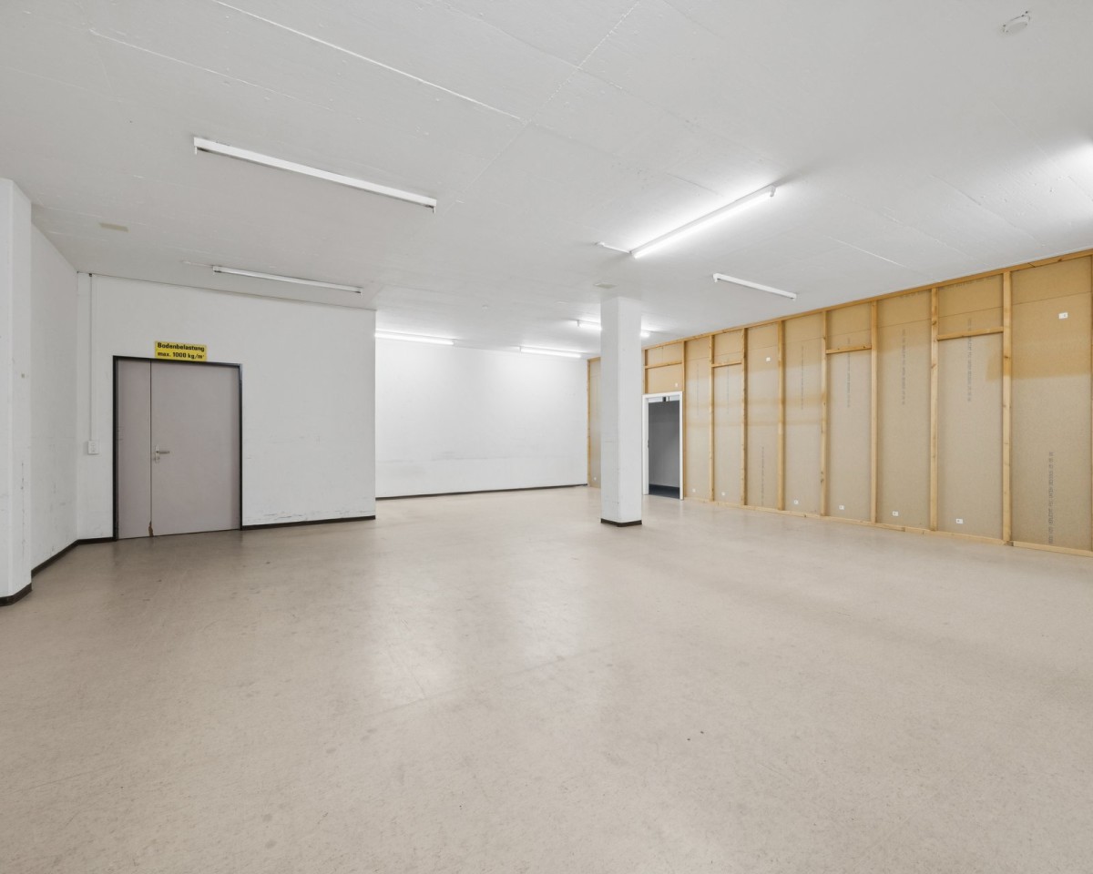 Lagerbereich mit Zugang zum Warenlift