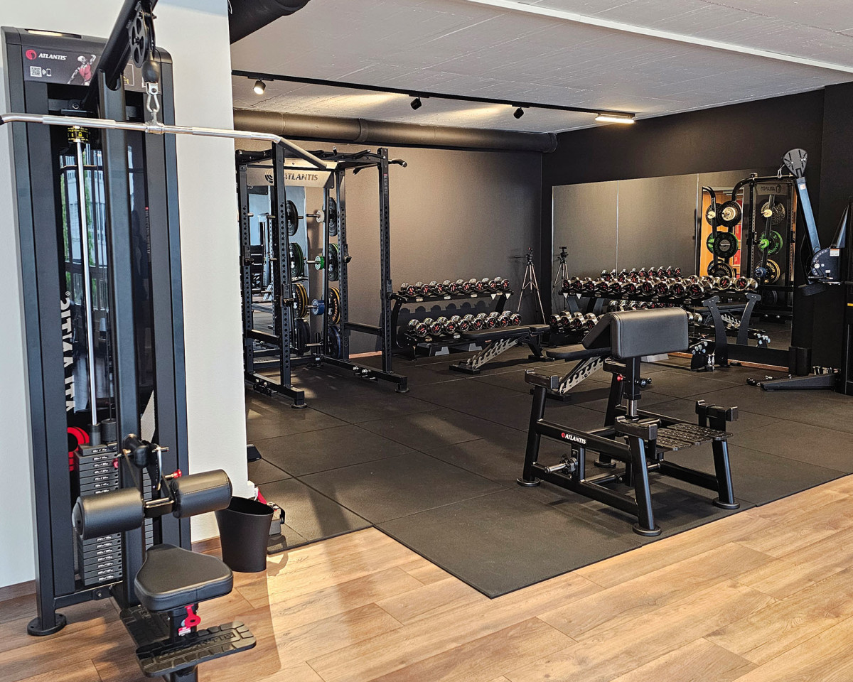 Bestehender Innenausbau kann vom Vormieter übernommen werden