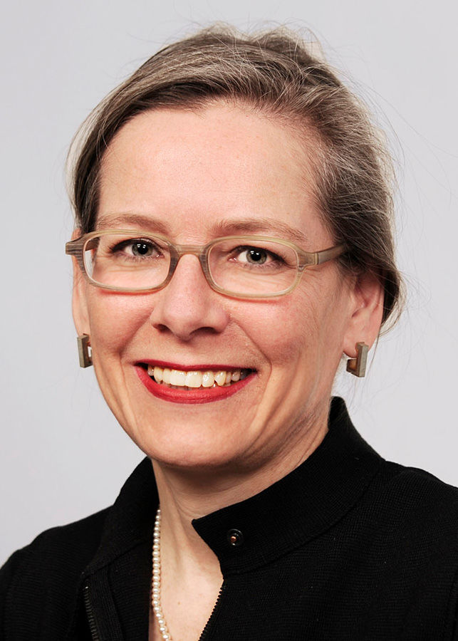 Regula Kaiser è responsabile dello sviluppo urbano di Zugo dal 2010. Ha studiato architettura al Politecnico federale (ETH) di Zurigo e vive a Zugo. In quanto rappresentante della città di Zugo è attiva anche nello Centro spazio pubblico (ZORA) dell’Unione delle città svizzere.