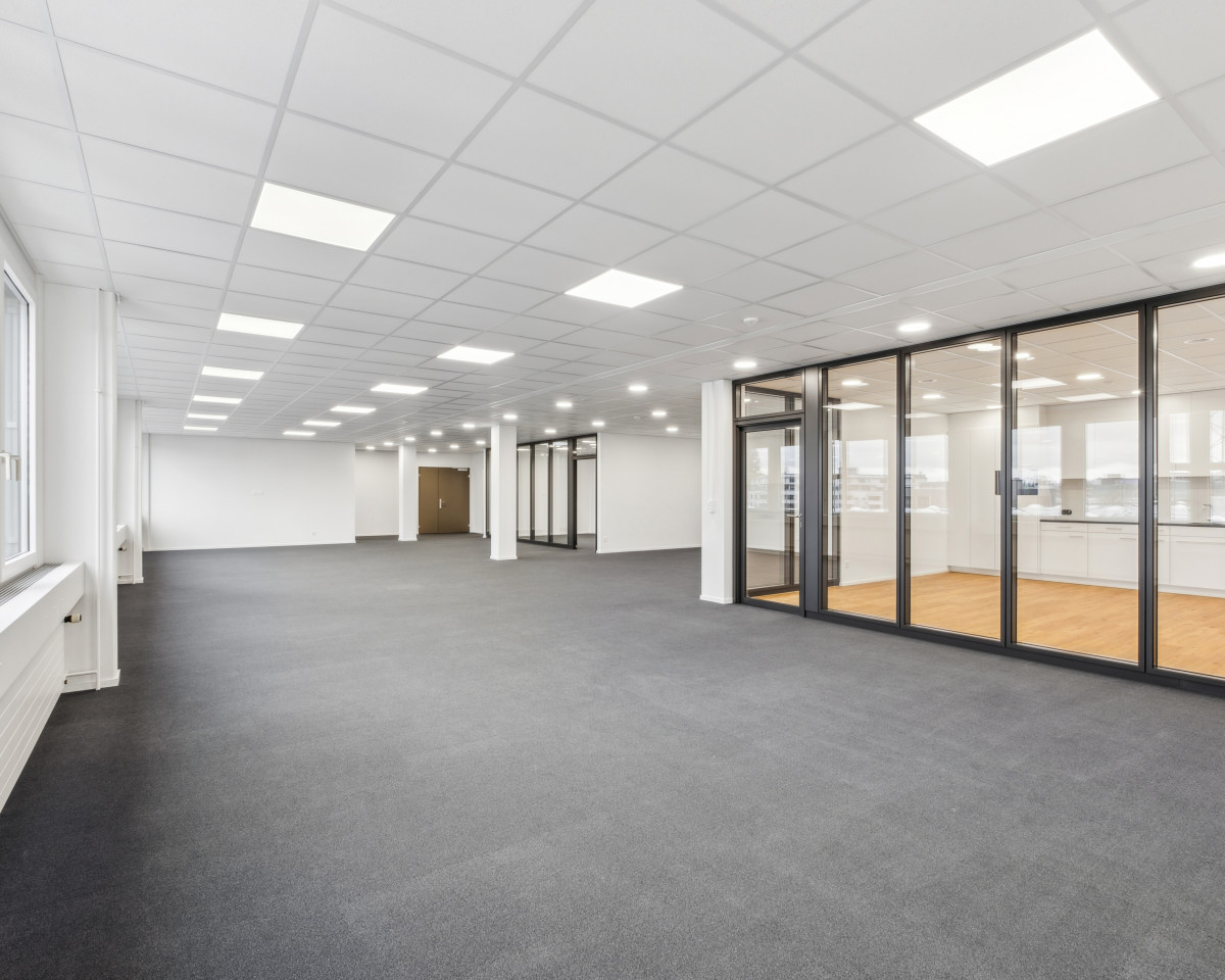 Büro Openspace / Küche