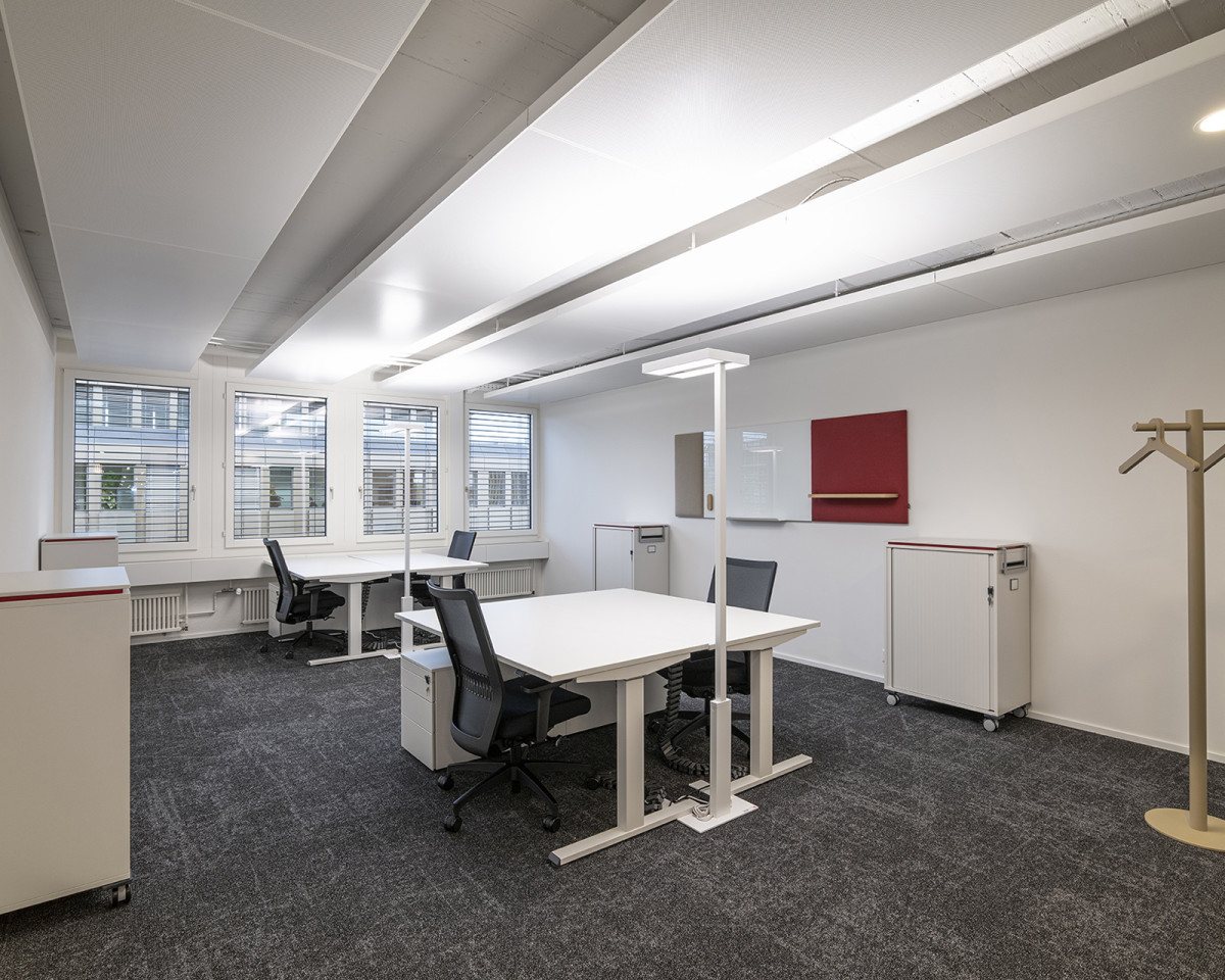 Ihr neues Teamoffice mit Kapazität bis zu 6 Arbeitsplätze (33.3 m²)
