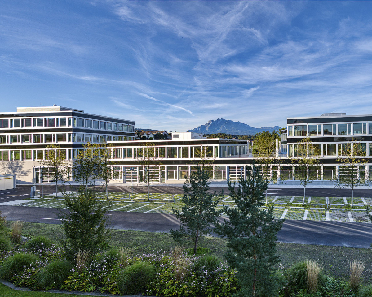 Rückseite der Gebäude 1, 3, 5 mit Pilatusblick