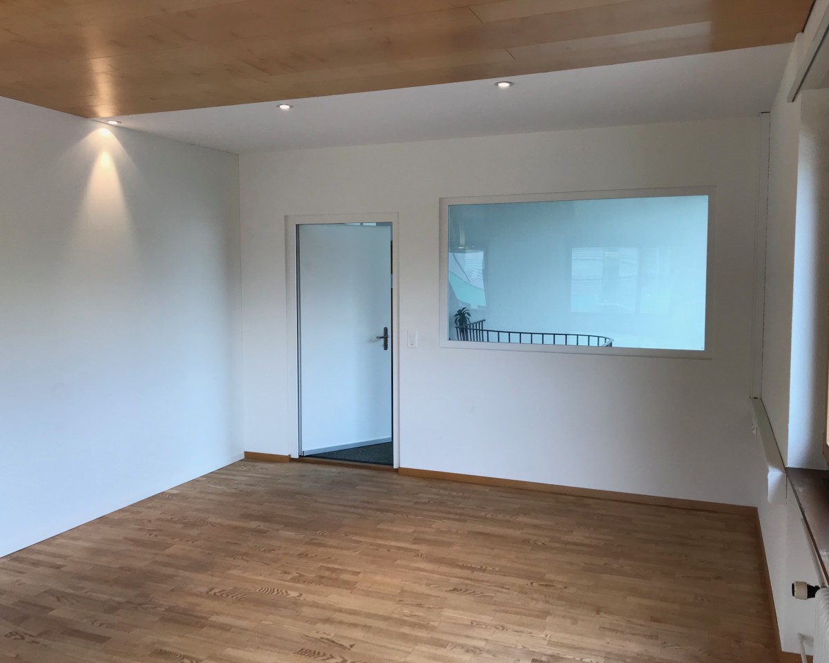Büro / Sitzungszimmer