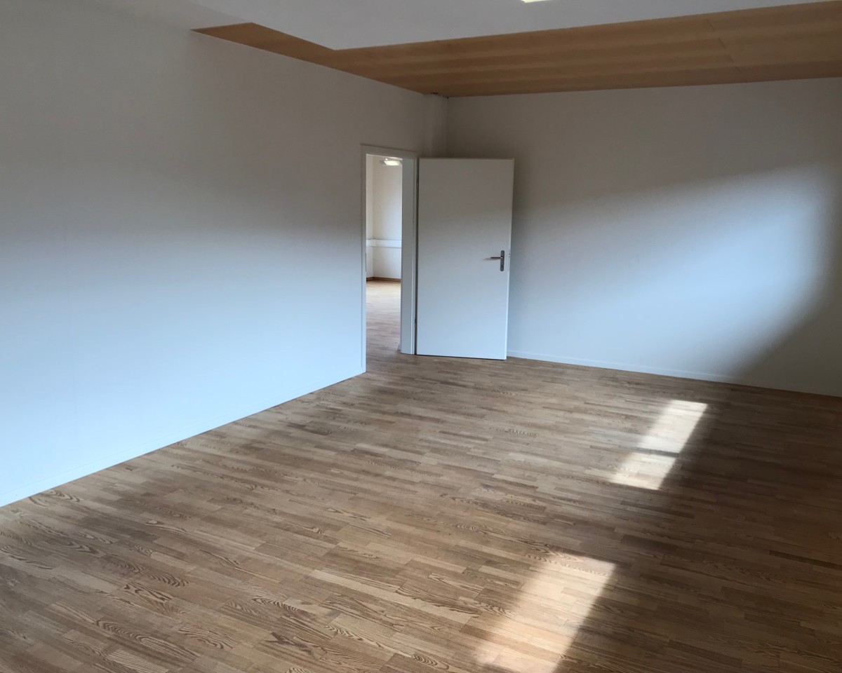 Büro / Sitzungszimmer