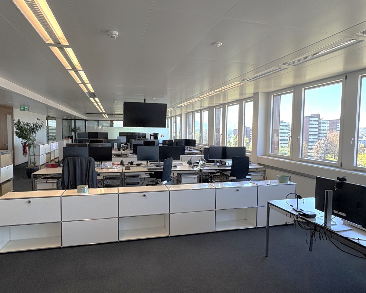 Moderne Bürofläche für Ihr Team